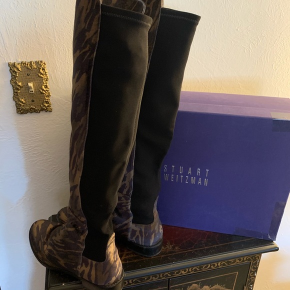 STUART Weitzman Tiger Stretch Boot -Size 7 M - Picture 10 of 14